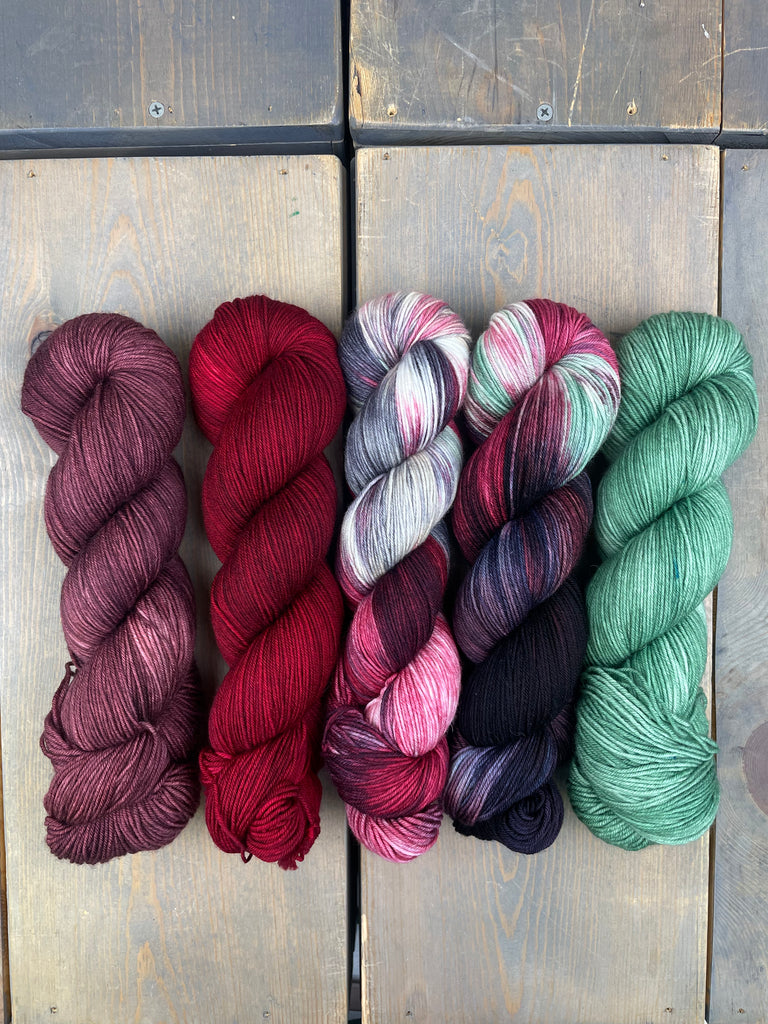 Lady Grantham Yarn Set