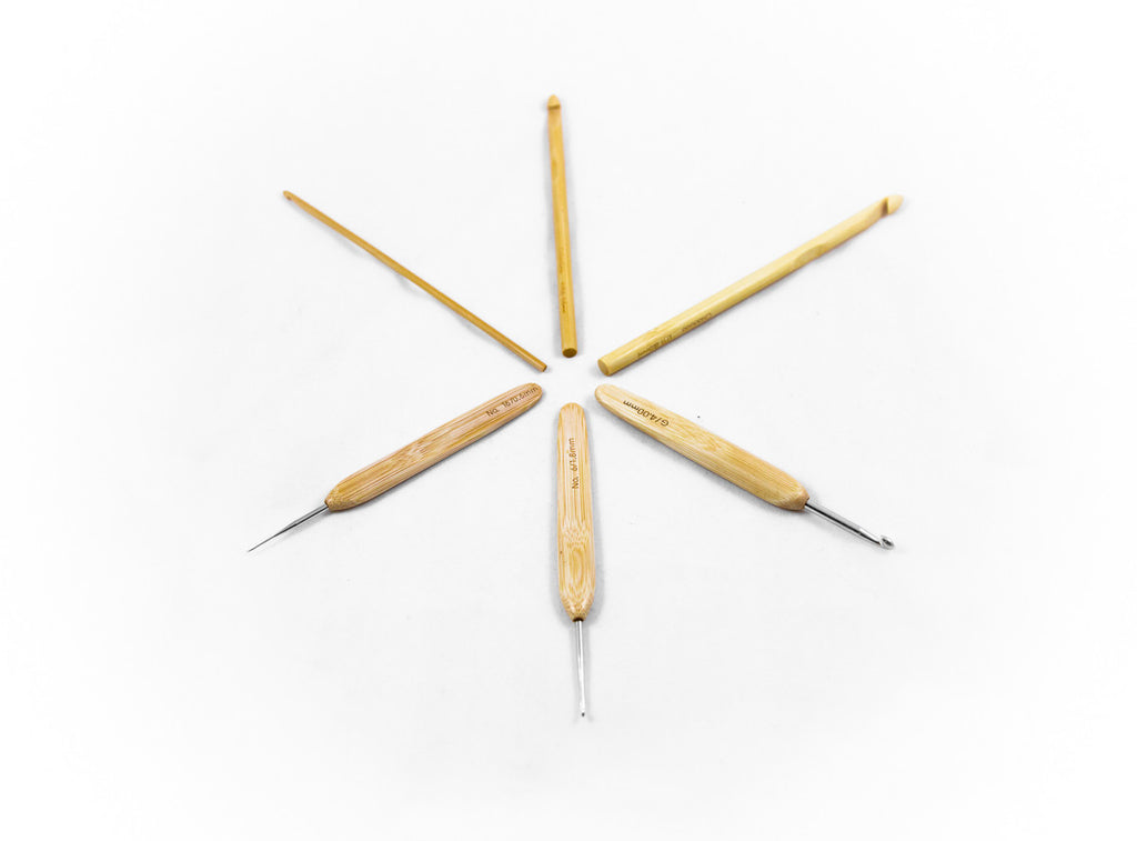 ChiaoGoo Crochet Hook Metal Head with Bamboo Handle