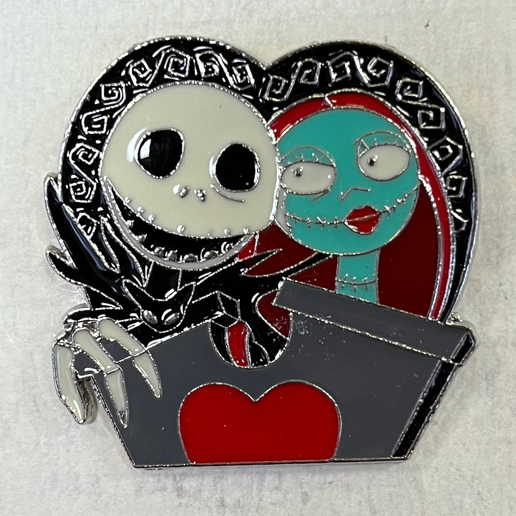 Enamel Pin Clearance